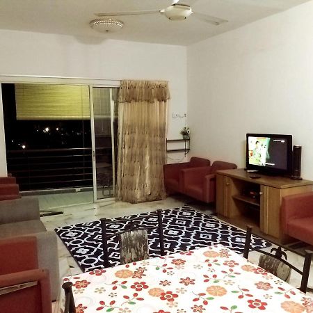 بورت ديكسون Homestay Haizal Telok Kemang المظهر الخارجي الصورة